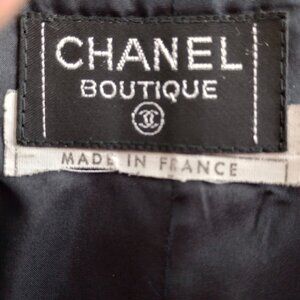 Chanel Boutique vintage black skirt, Clover button,  France